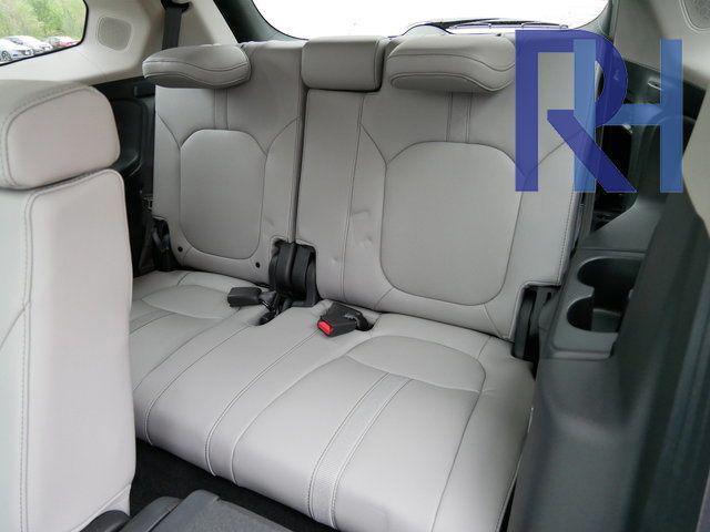 new 2025 Honda Pilot car, priced at $47,326