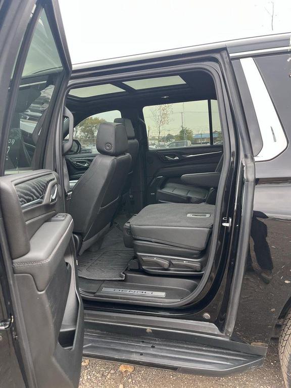 used 2024 GMC Yukon XL car, priced at $66,861