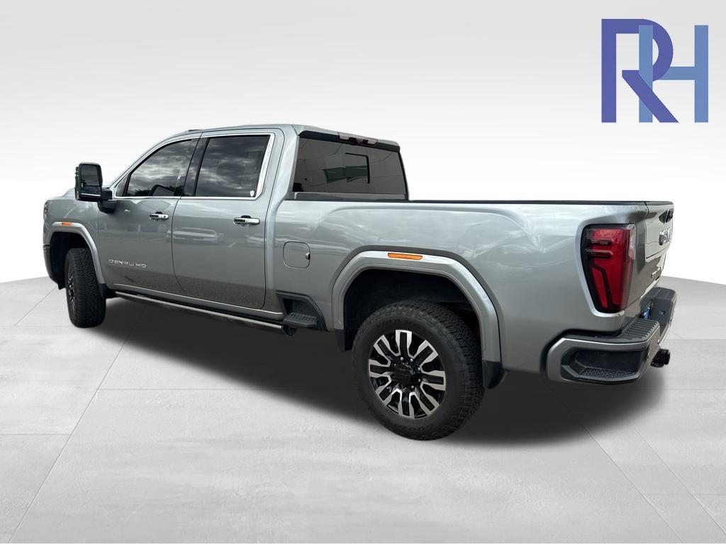 used 2024 GMC Sierra 2500 car, priced at $77,289