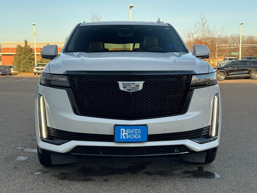 used 2023 Cadillac Escalade ESV car, priced at $80,601