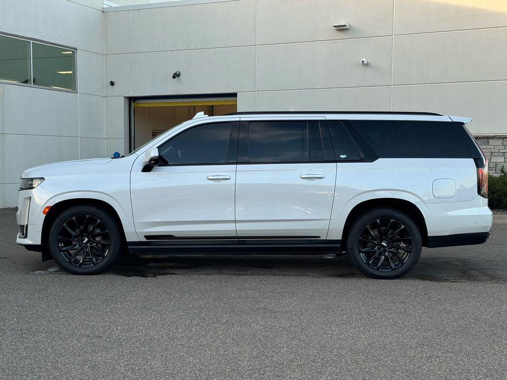 used 2023 Cadillac Escalade ESV car, priced at $80,601