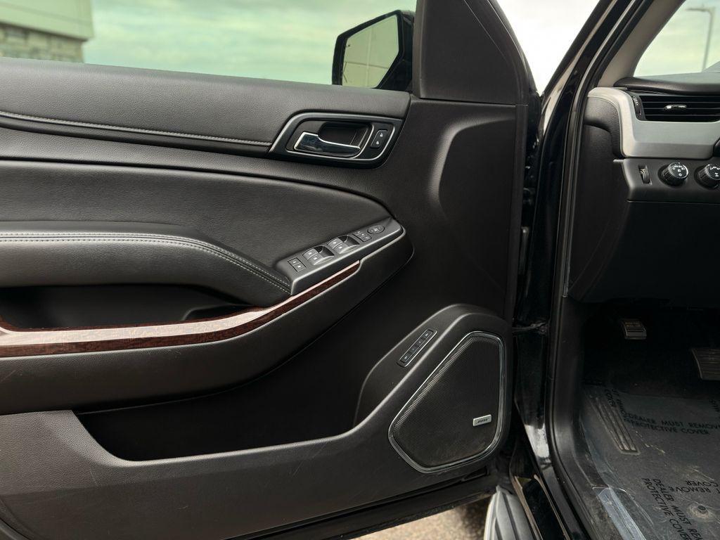 used 2020 GMC Yukon car, priced at $25,186