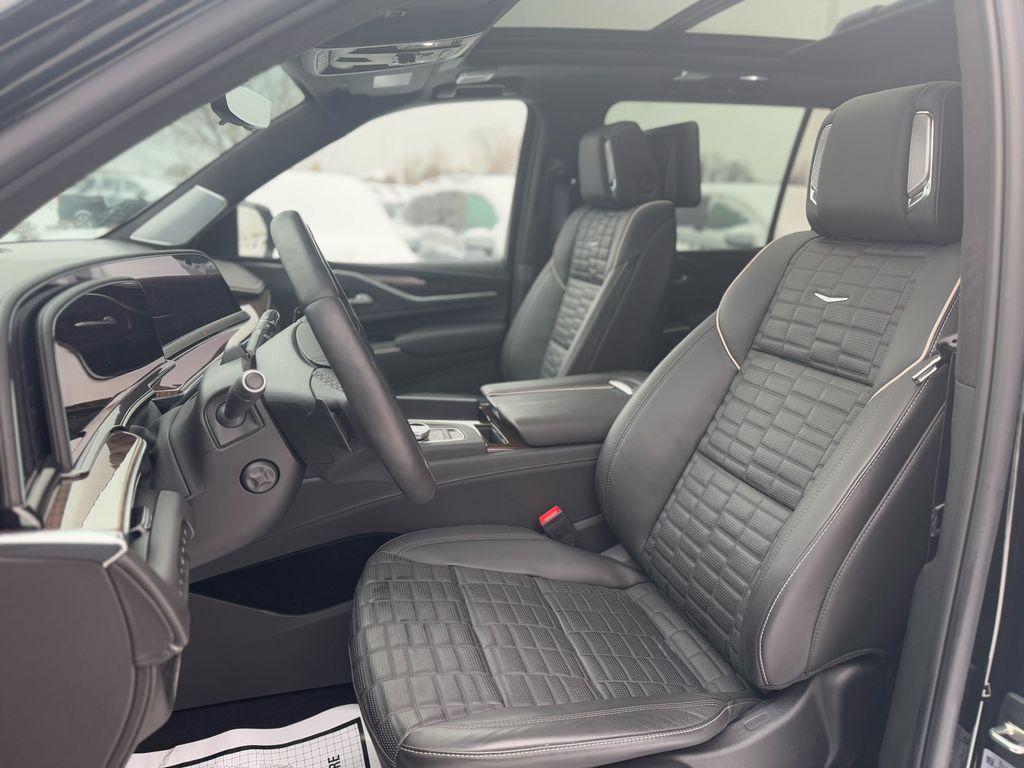 used 2023 Cadillac Escalade ESV car, priced at $84,457