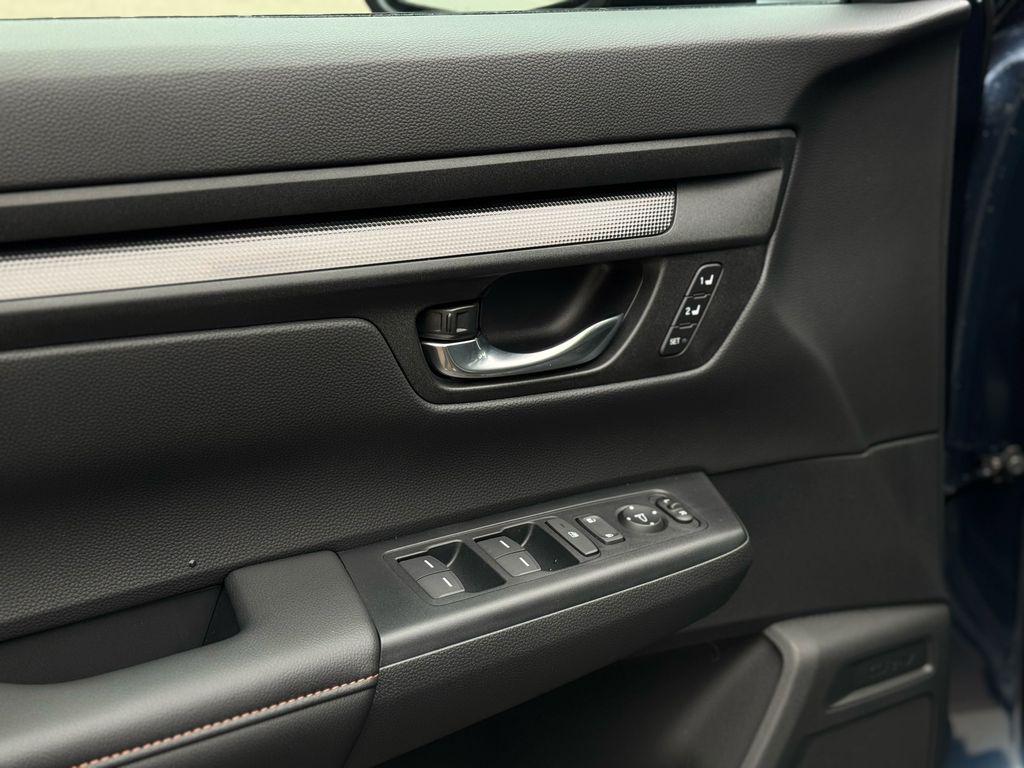 used 2026 Honda CR-V Hybrid car, priced at $37,746