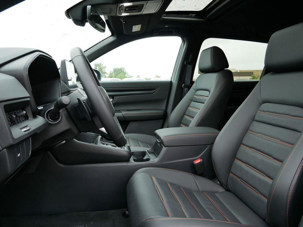 new 2026 Honda CR-V Hybrid car, priced at $40,015