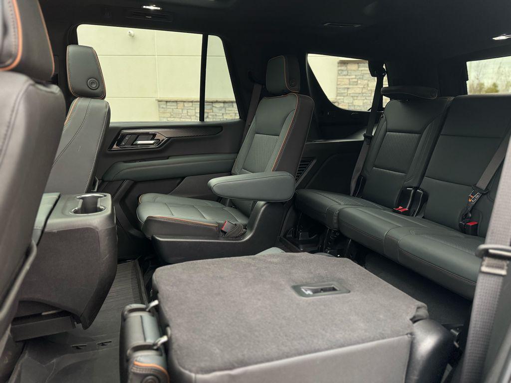 used 2025 GMC Yukon car, priced at $76,410