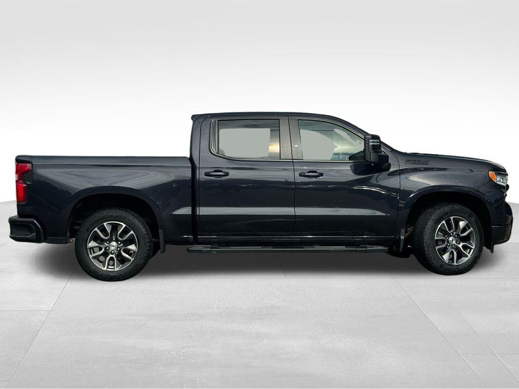 used 2022 Chevrolet Silverado 1500 car, priced at $38,684