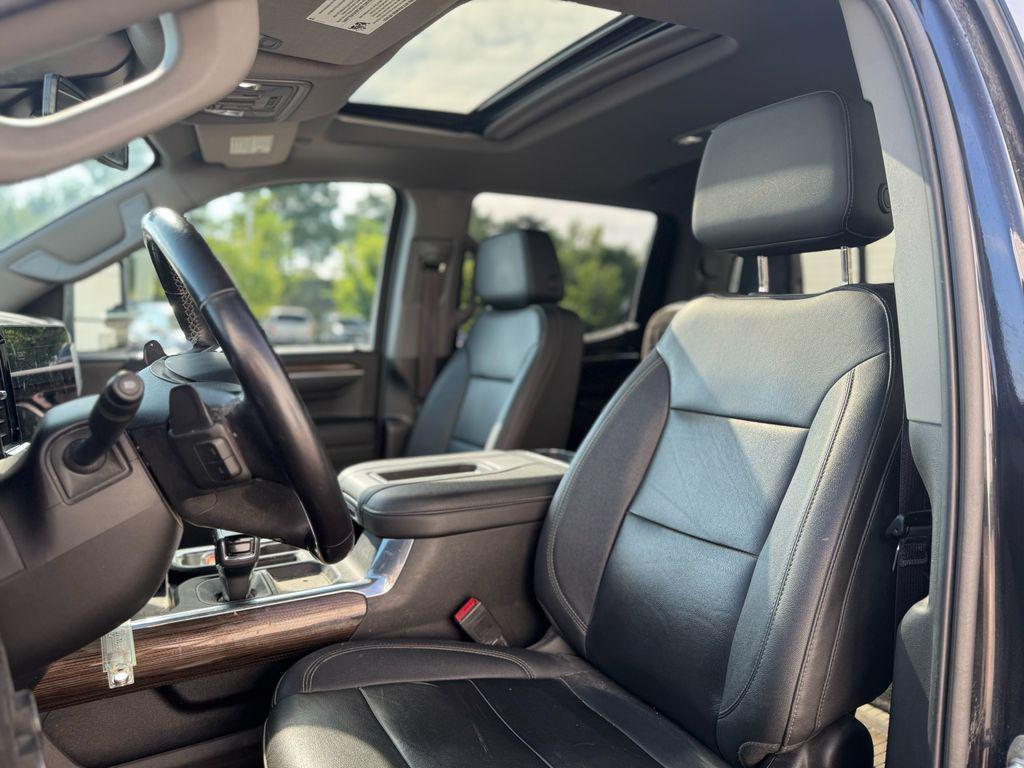 used 2022 Chevrolet Silverado 1500 car, priced at $38,684