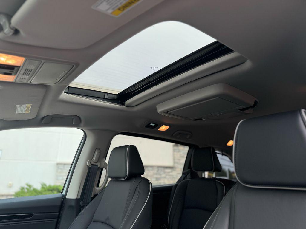 used 2025 Honda Odyssey car, priced at $42,465
