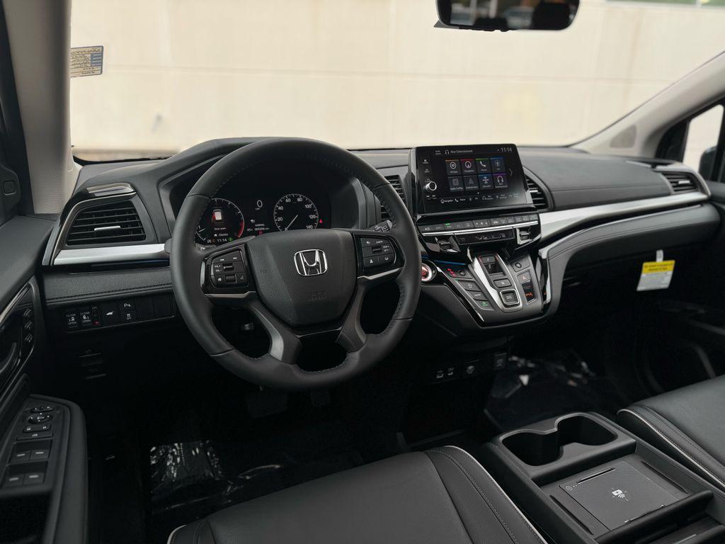 used 2025 Honda Odyssey car, priced at $42,465