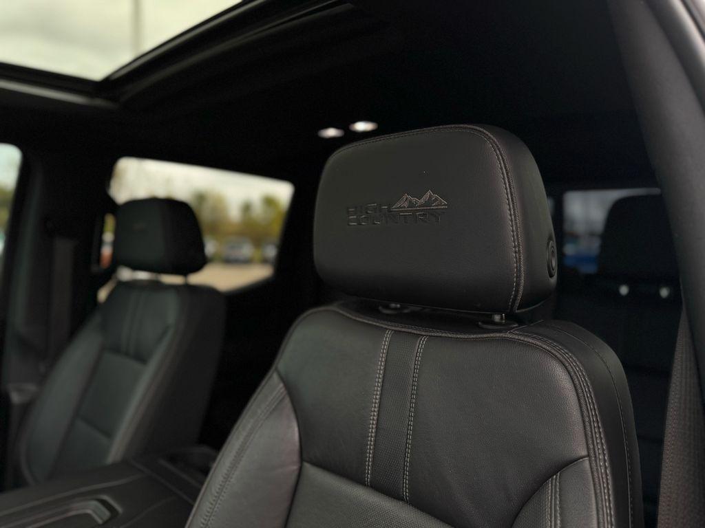 used 2020 Chevrolet Silverado 1500 car, priced at $35,162