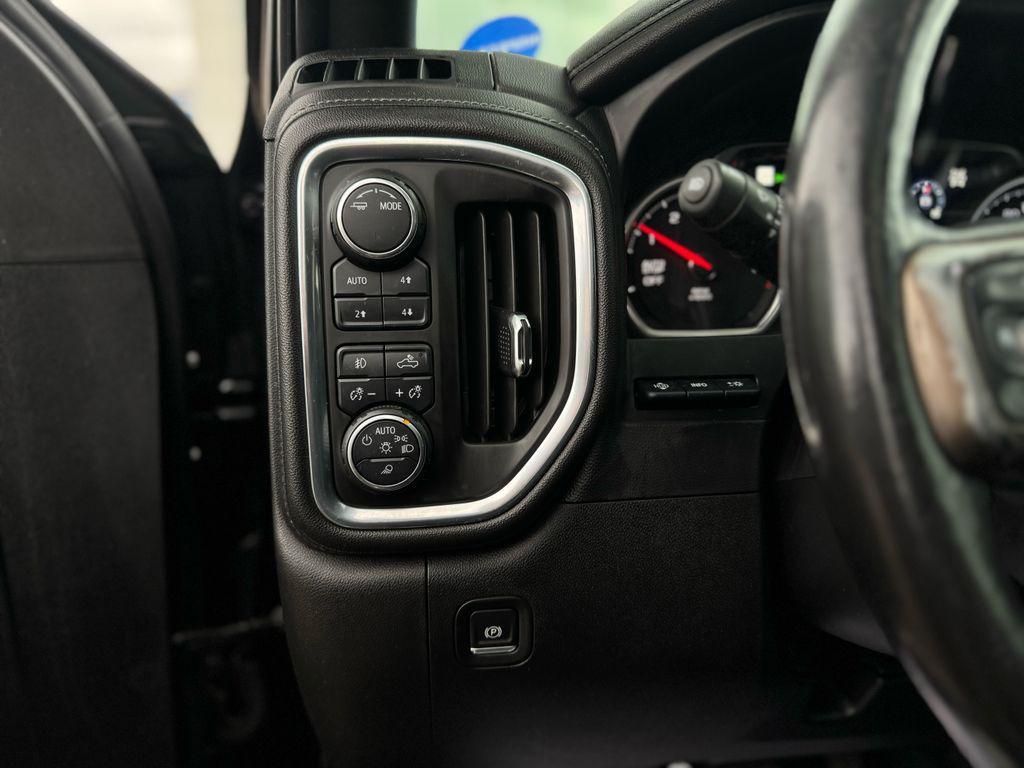 used 2020 Chevrolet Silverado 1500 car, priced at $35,162