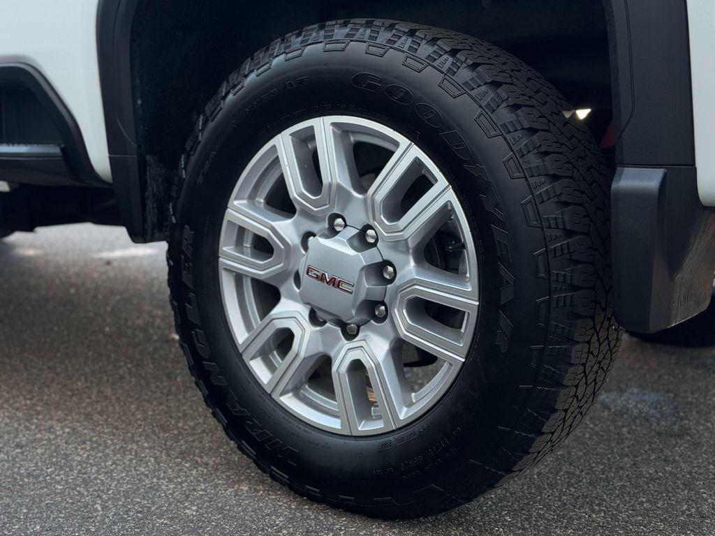 used 2022 GMC Sierra 2500 car, priced at $49,961