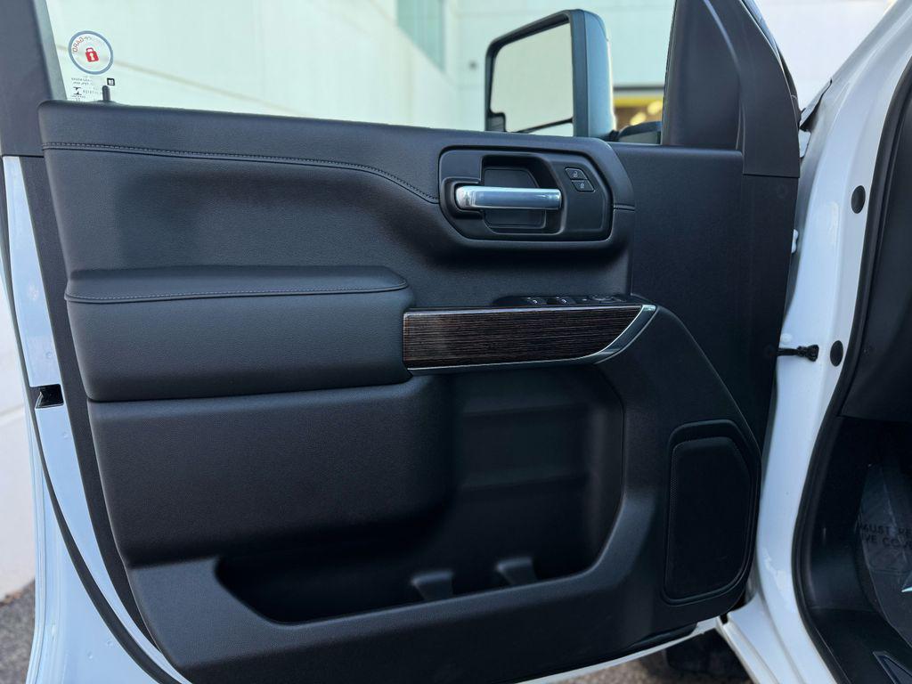 used 2022 GMC Sierra 2500 car, priced at $49,961