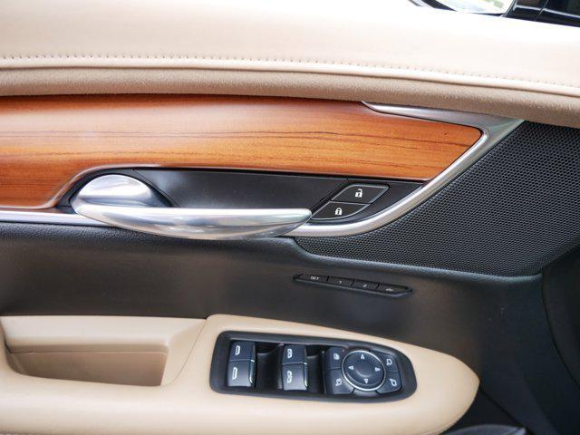 used 2017 Cadillac XT5 car, priced at $20,380