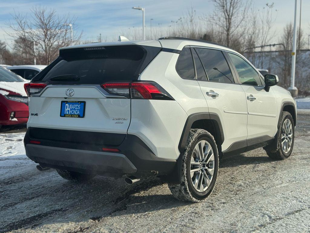 used 2019 Toyota RAV4 car, priced at $26,783