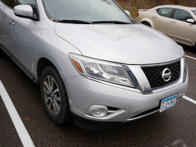 used 2013 Nissan Pathfinder car