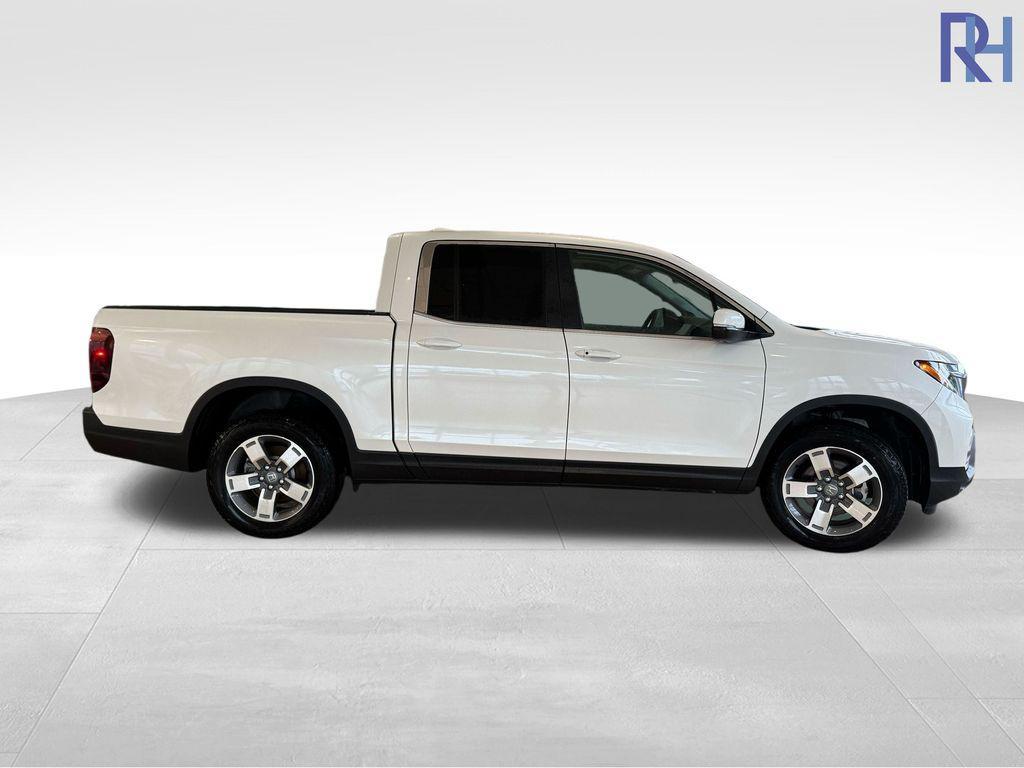 used 2025 Honda Ridgeline car, priced at $37,566