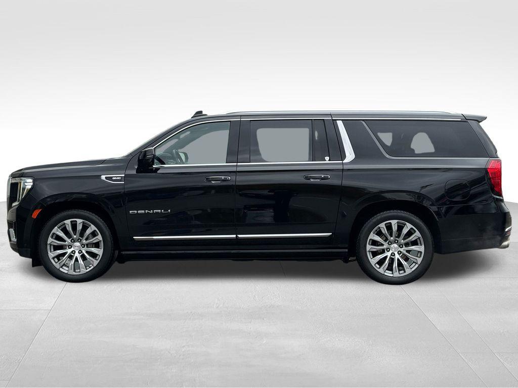 used 2024 GMC Yukon XL car, priced at $70,434