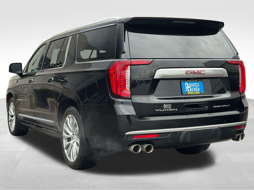 used 2024 GMC Yukon XL car, priced at $70,434