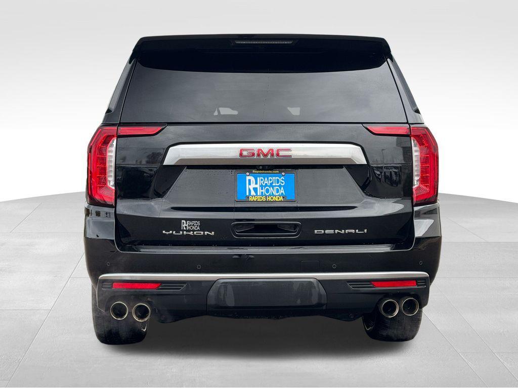 used 2024 GMC Yukon XL car, priced at $70,434