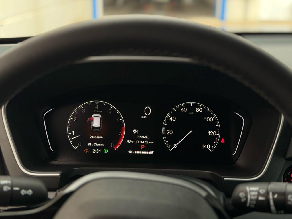 used 2025 Honda Pilot car, priced at $42,086