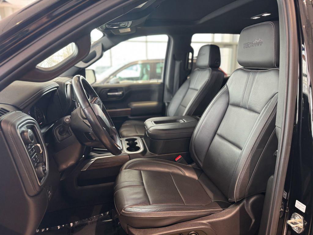 used 2022 Chevrolet Silverado 1500 car, priced at $44,273