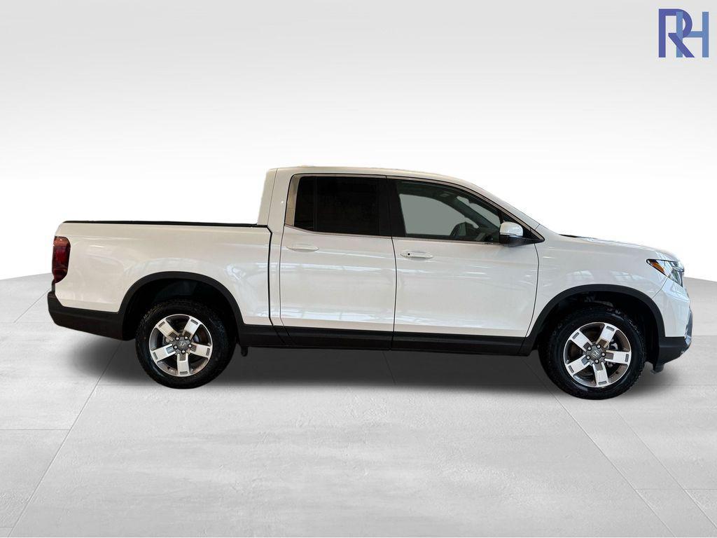used 2025 Honda Ridgeline car, priced at $38,561
