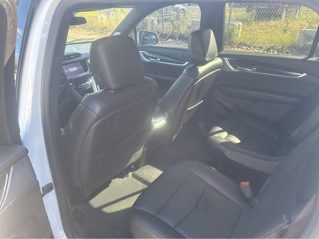 used 2021 Cadillac XT6 car, priced at $31,847