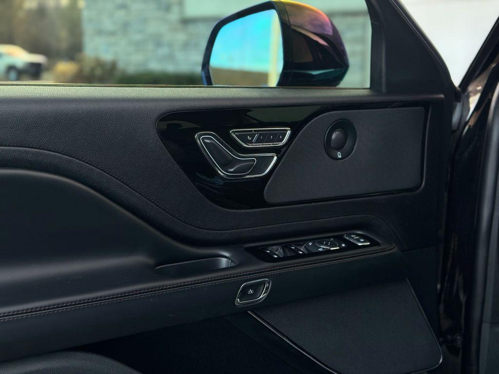 used 2023 Lincoln Aviator car, priced at $47,992