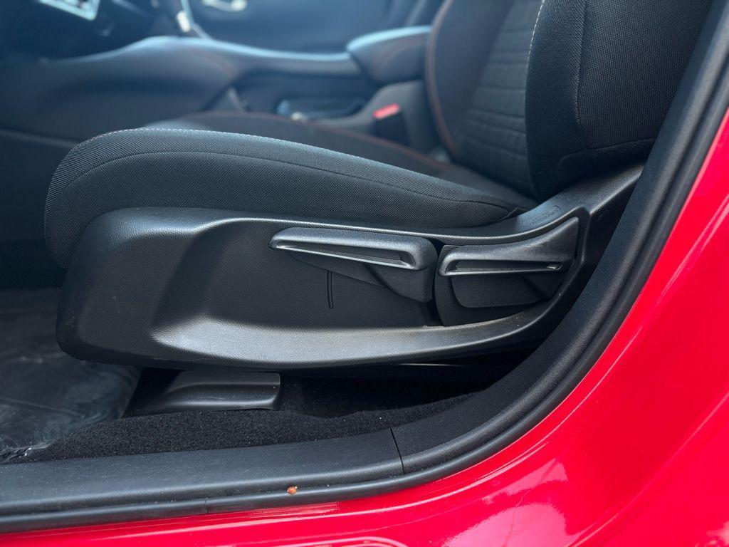 used 2025 Honda HR-V car, priced at $25,594