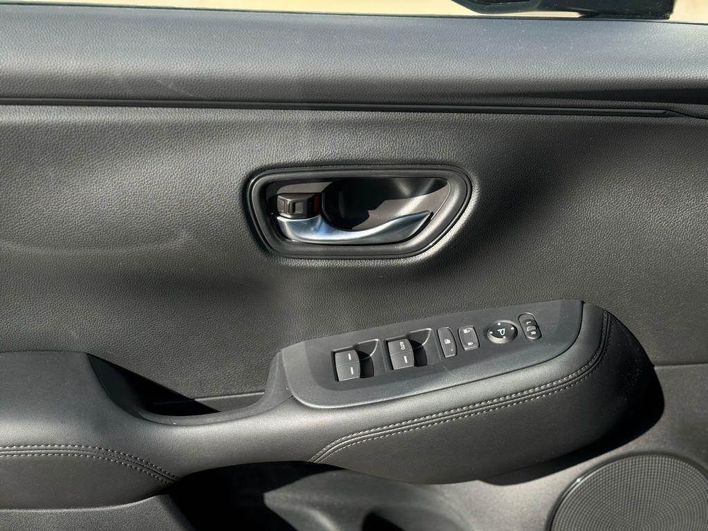 used 2026 Honda HR-V car, priced at $27,464