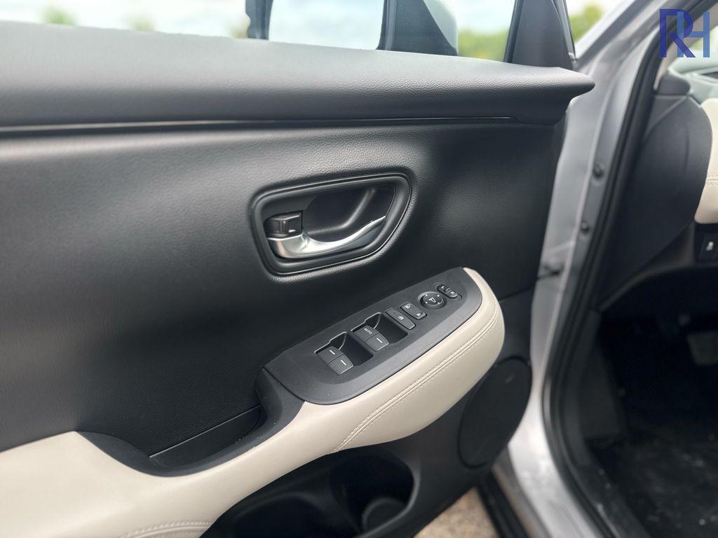 new 2026 Honda HR-V car, priced at $28,095