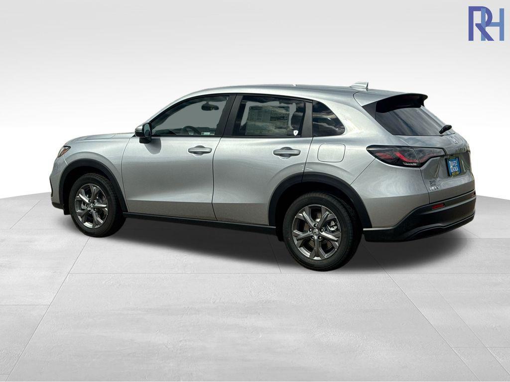 new 2026 Honda HR-V car, priced at $28,095