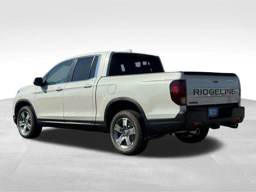 new 2025 Honda Ridgeline car, priced at $42,380