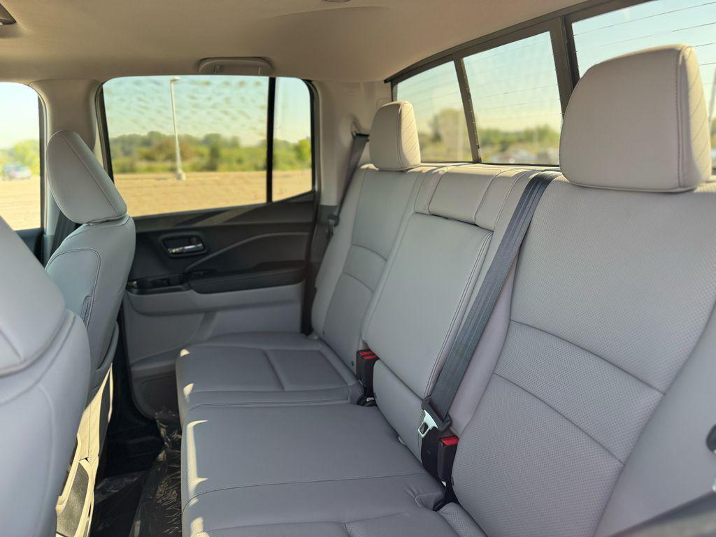 new 2025 Honda Ridgeline car, priced at $42,380