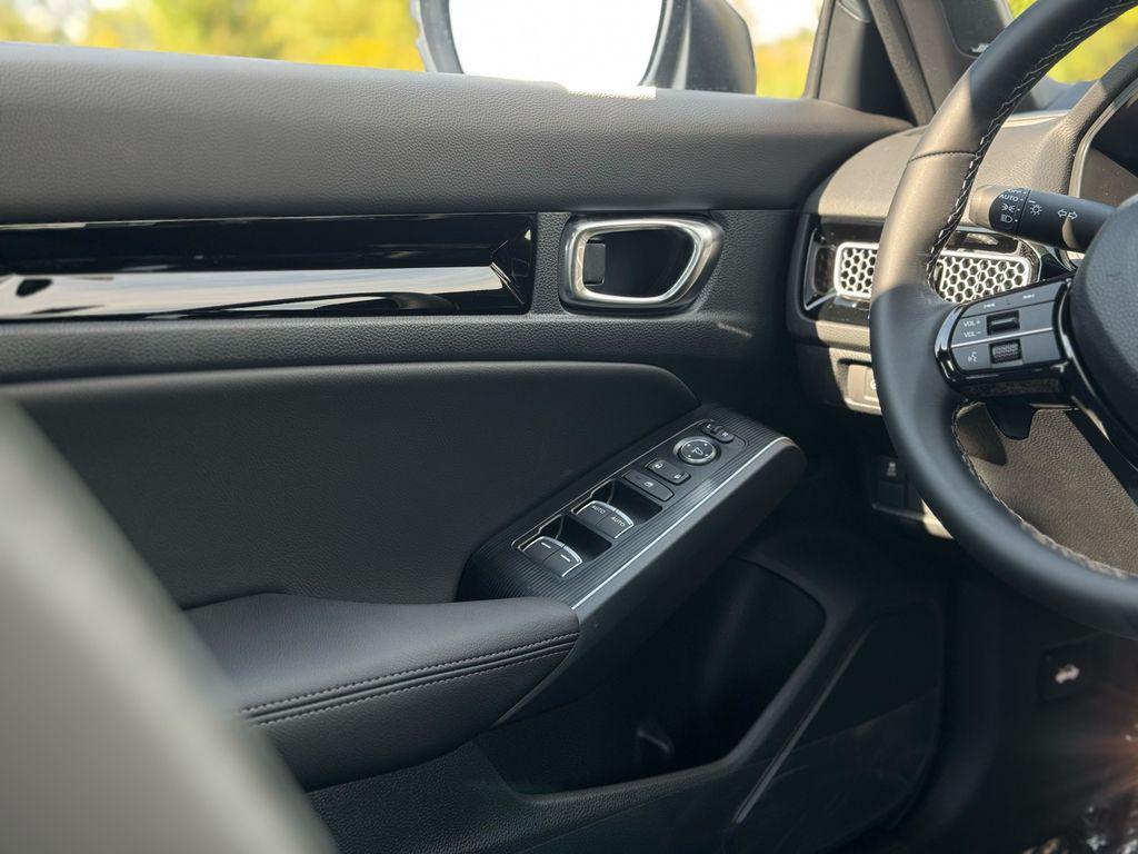 new 2026 Honda Civic Hybrid car, priced at $31,921