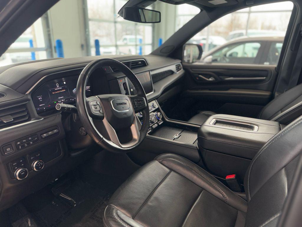 used 2022 GMC Yukon XL car, priced at $57,786