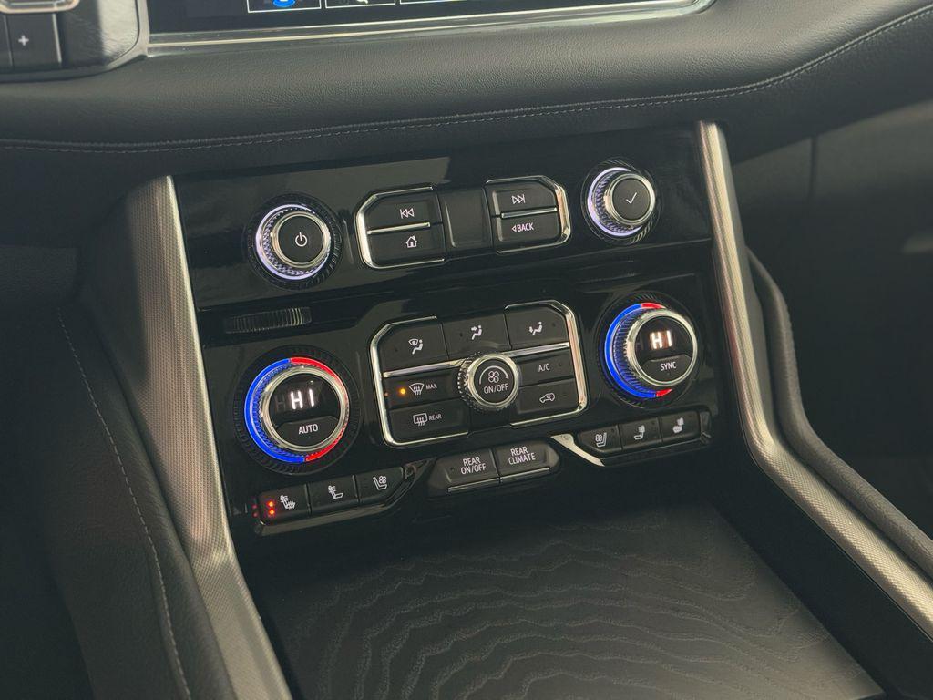 used 2022 GMC Yukon XL car, priced at $57,786