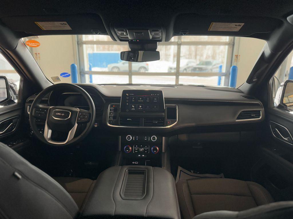used 2024 GMC Yukon XL car, priced at $55,235