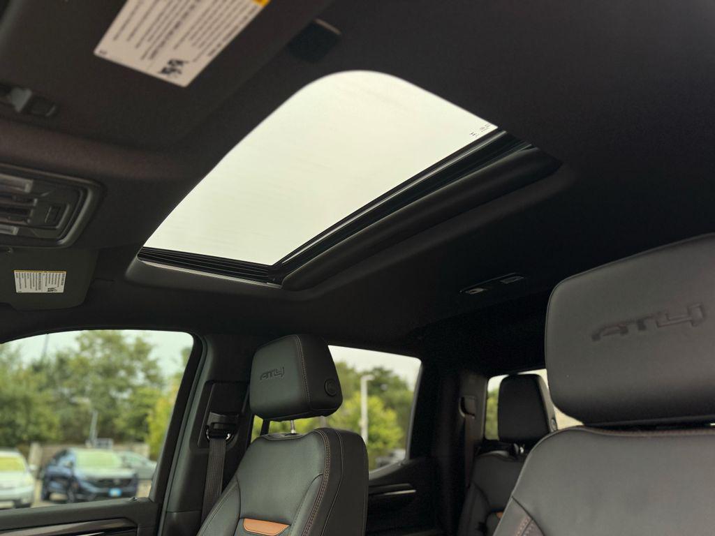 used 2023 GMC Sierra 1500 car, priced at $50,587