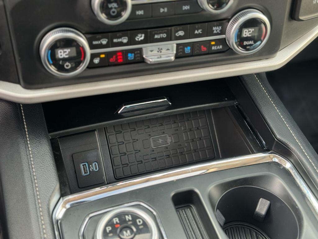 used 2024 Ford Expedition car, priced at $53,225