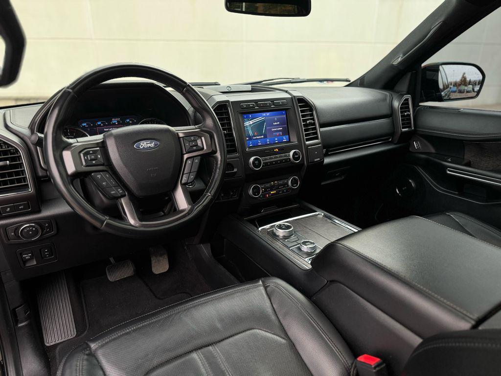 used 2021 Ford Expedition car, priced at $31,284