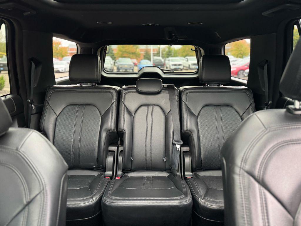 used 2021 Ford Expedition car, priced at $31,284