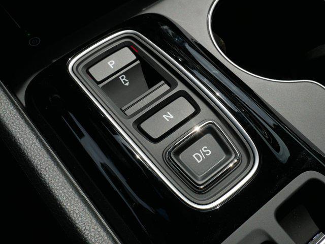 new 2025 Honda Pilot car, priced at $45,686