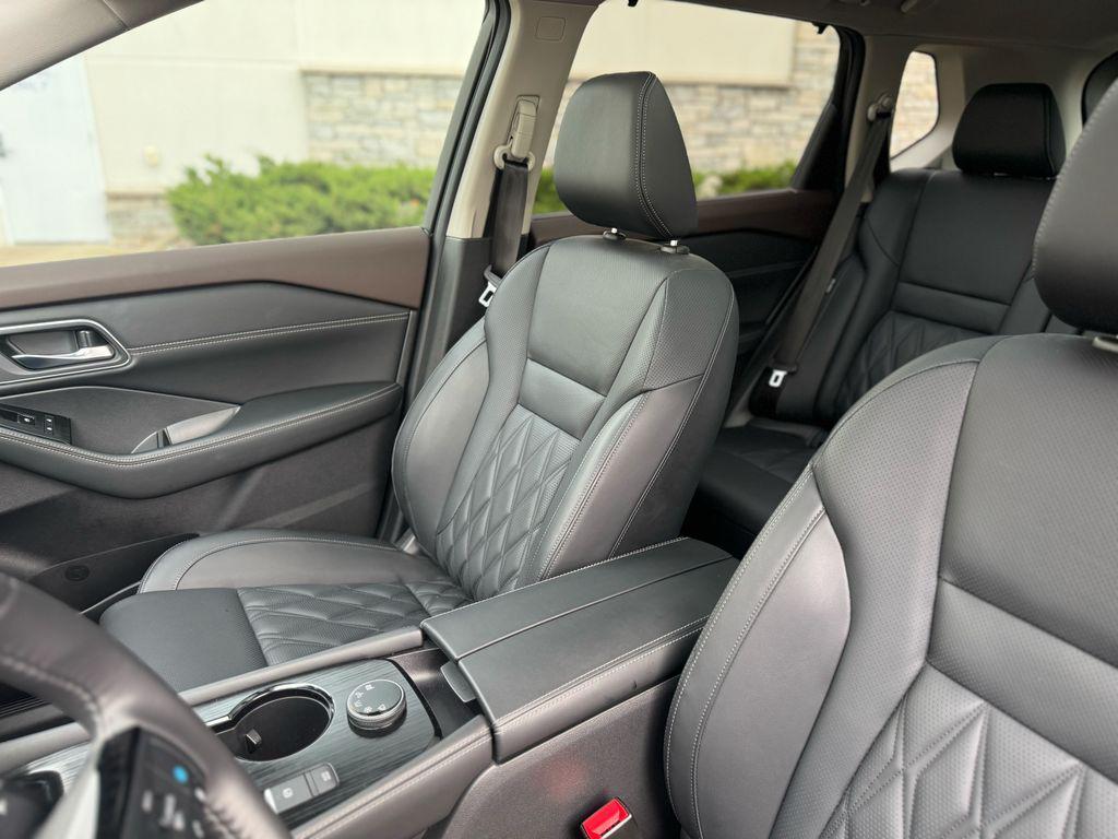 used 2023 Nissan Rogue car, priced at $31,493