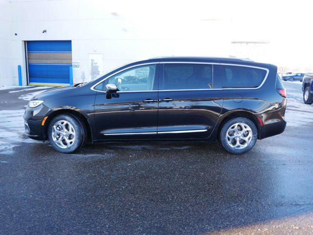 used 2021 Chrysler Pacifica car, priced at $28,871