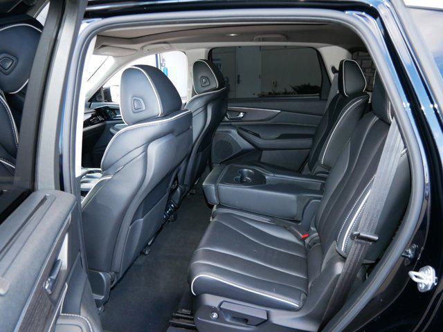 used 2023 Acura MDX car, priced at $39,900