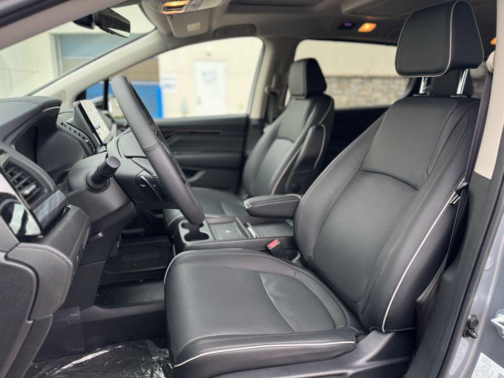 used 2026 Honda Odyssey car, priced at $48,270