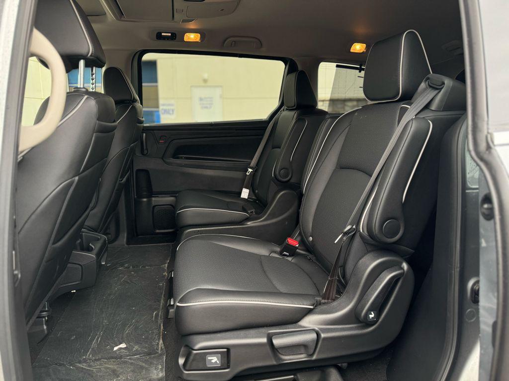 used 2026 Honda Odyssey car, priced at $48,270